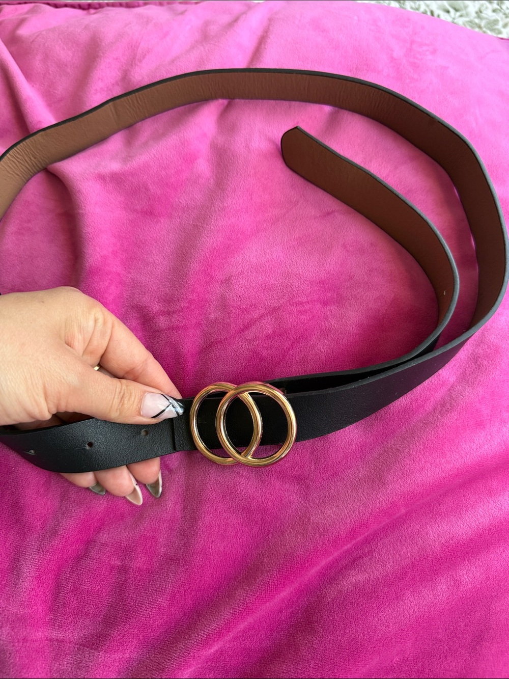 Classic Black Double-Ring Leather Belt - Gold Buckle